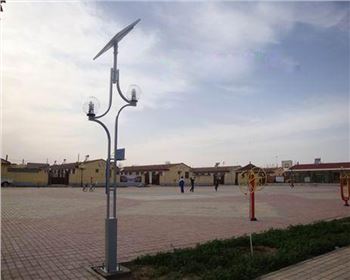 湖北新農村太陽能庭院燈-湖北中衛(wèi)市路燈照明工程