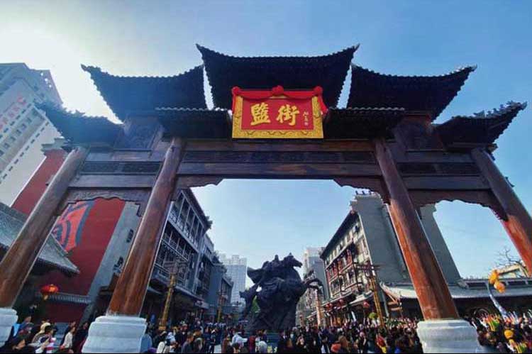 運(yùn)城盬街亮化工程 運(yùn)城盬街亮化工程